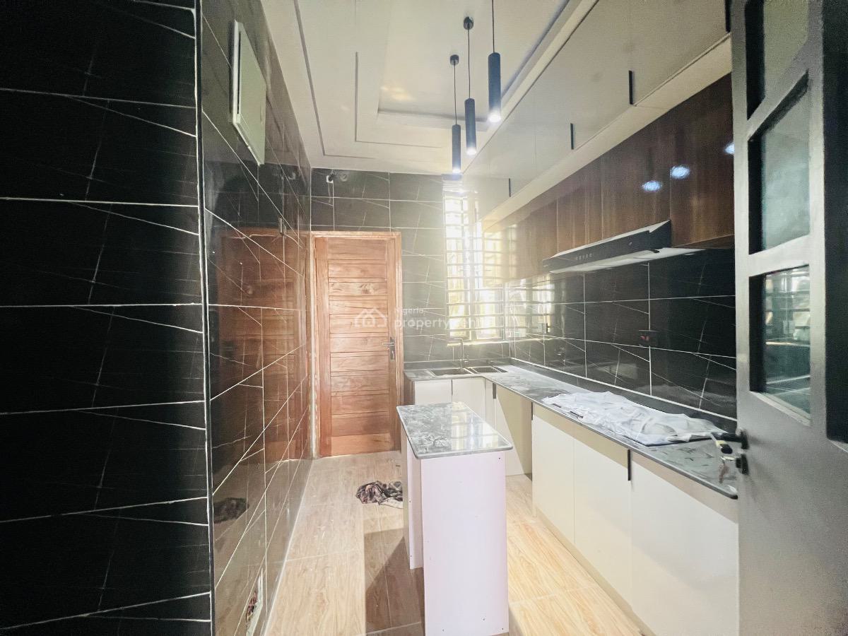 4bedroom Semi Detached Duplex with Bq, Ikota  Gra, Lekki, Lagos, Semi-detached Duplex for Sale