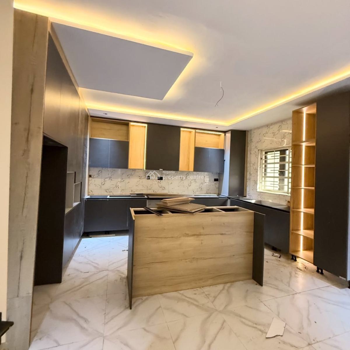 Pristine 6bedroom Detached Duplex with Bq, Asokoro District, Abuja, Detached Duplex for Sale