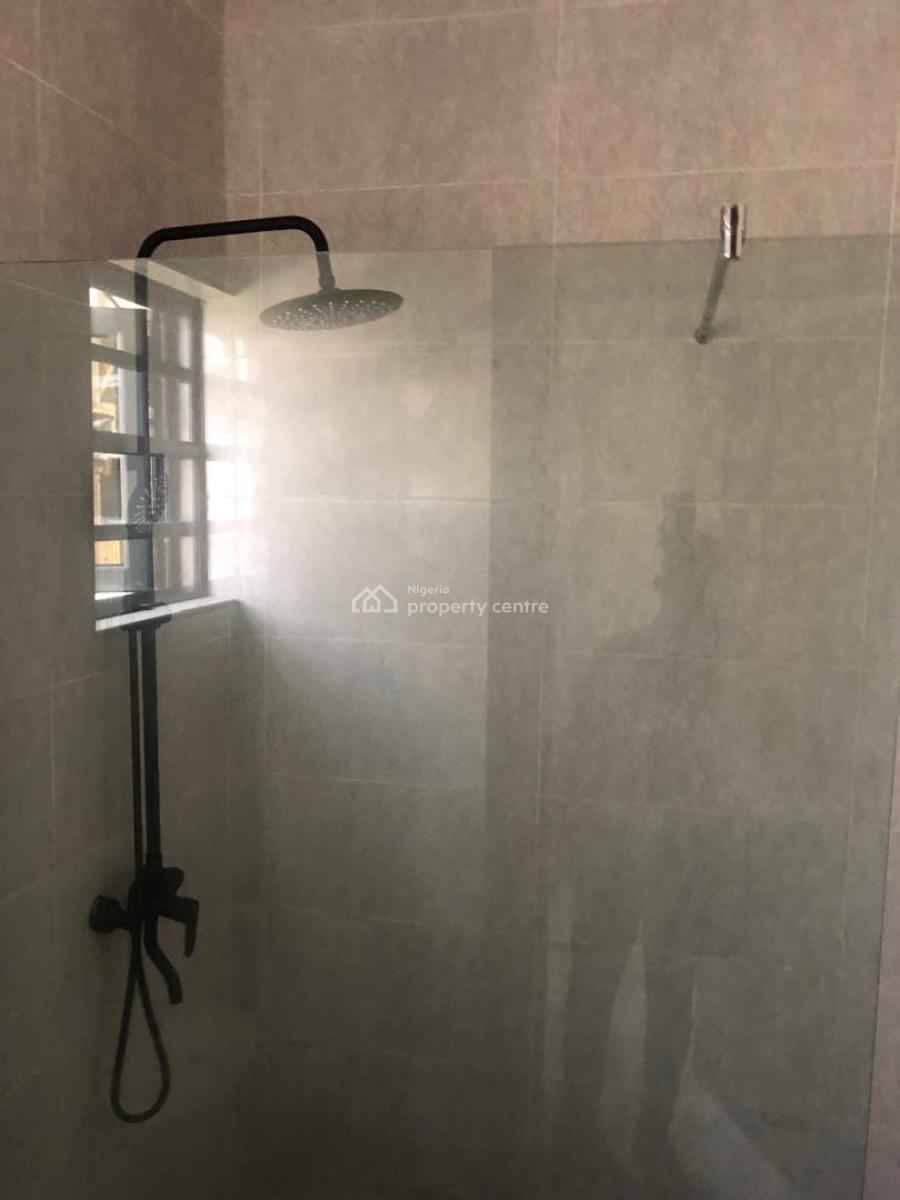 Well Furnished Two Bed Room Apartment, Ologolo, Lekki, Lagos, Flat / Apartment for Rent