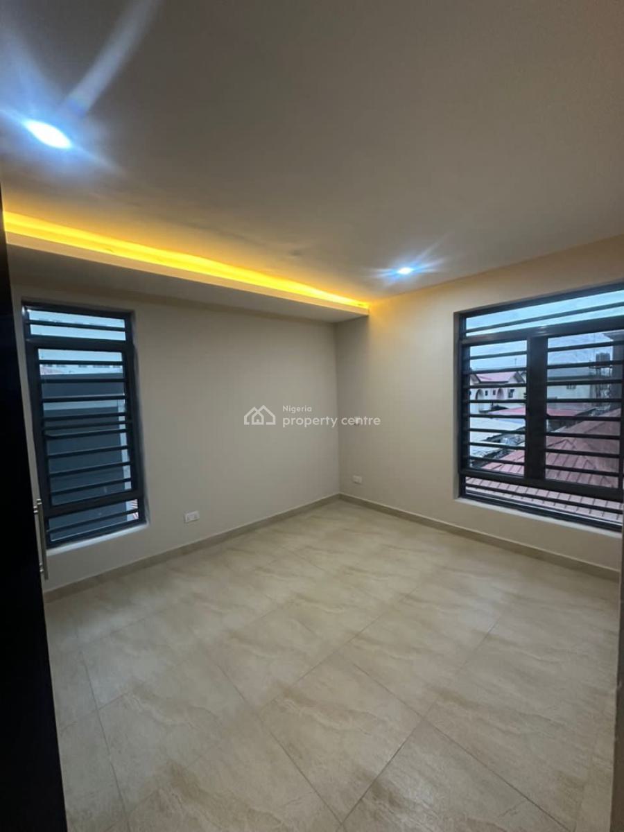 3 Bedroom Terraced Apartment, Durosimi Etti, Lekki Phase 1, Lekki, Lagos, Flat / Apartment for Sale