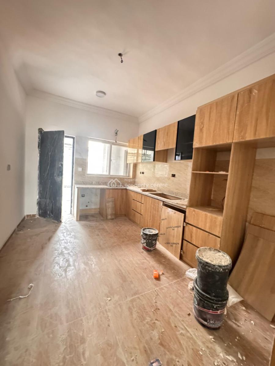 Beautiful and Spacious 3 Bedroom Maisonette Duplex  with Bq, Lekki Phase 1, Lekki, Lagos, House for Sale