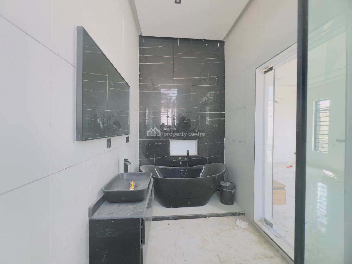 4 Bedrooms Semi Detached Duplex with Bq, Ikota, Lekki, Lagos, Semi-detached Duplex for Sale