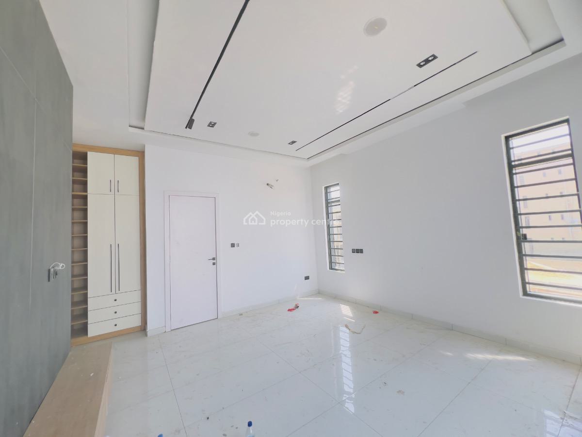 4 Bedrooms Semi Detached Duplex with Bq, Ikota, Lekki, Lagos, Semi-detached Duplex for Sale