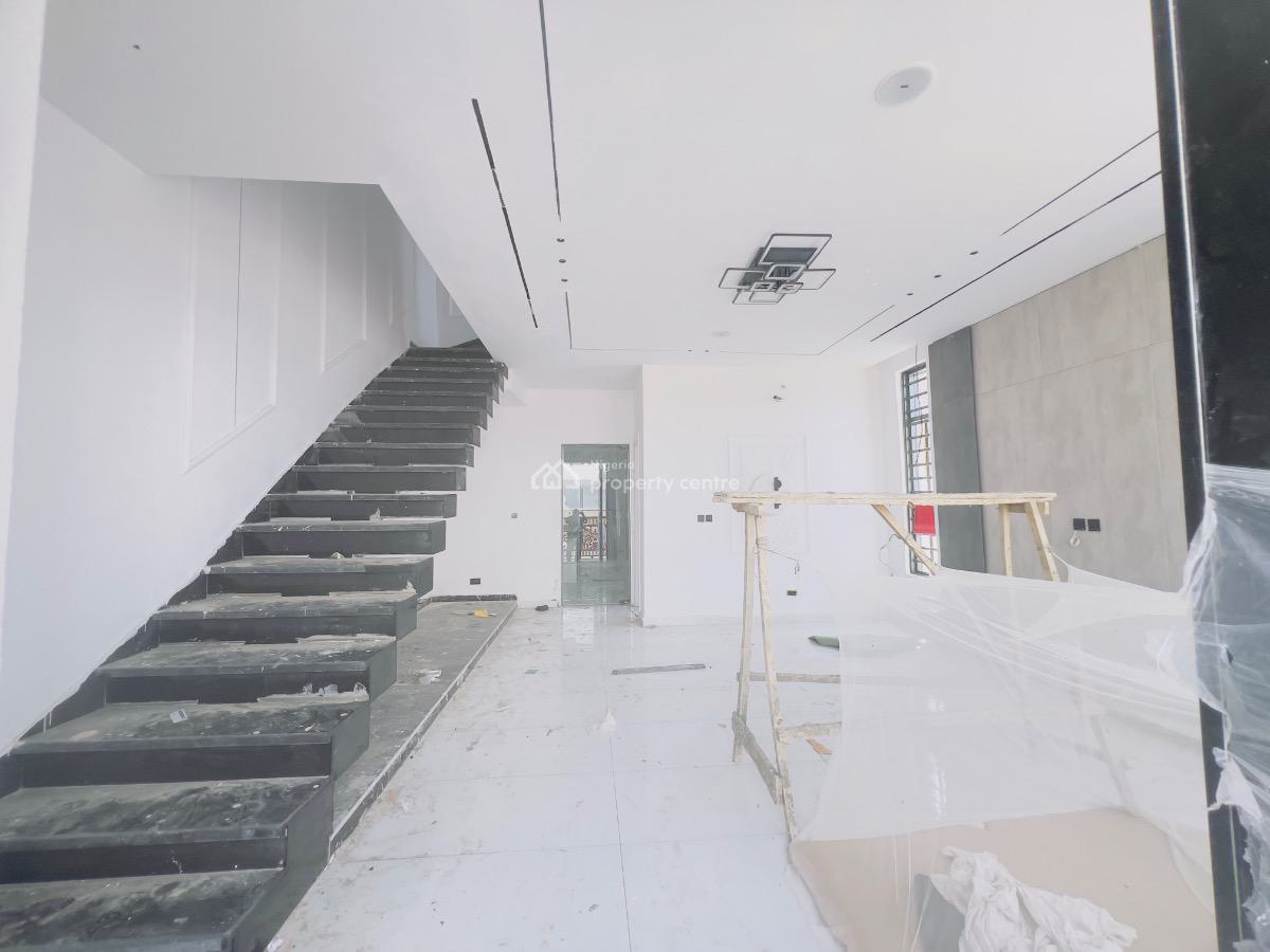 4 Bedrooms Semi Detached Duplex with Bq, Ikota, Lekki, Lagos, Semi-detached Duplex for Sale