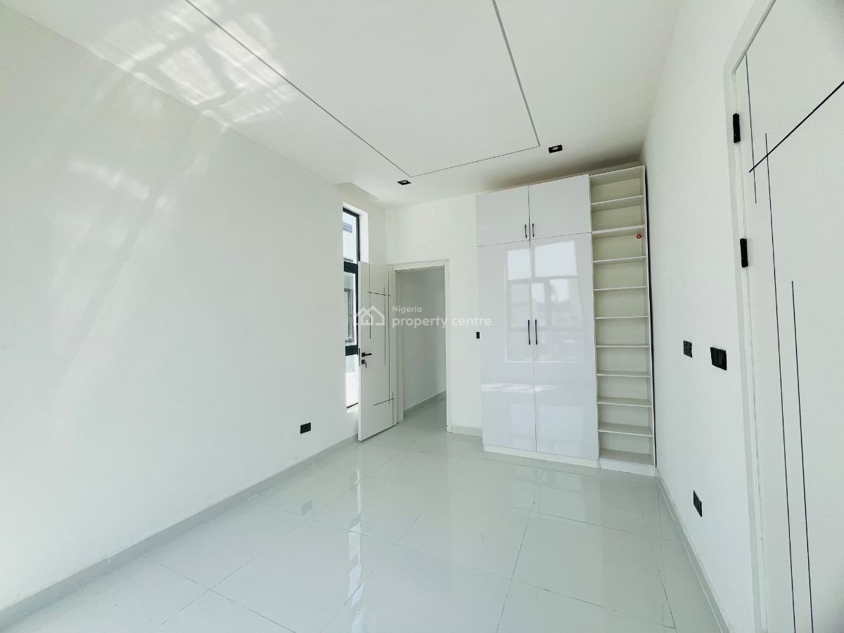 5 Bedroom Detached Duplex with Bq, Ikota, Lekki, Lagos, Detached Duplex for Sale