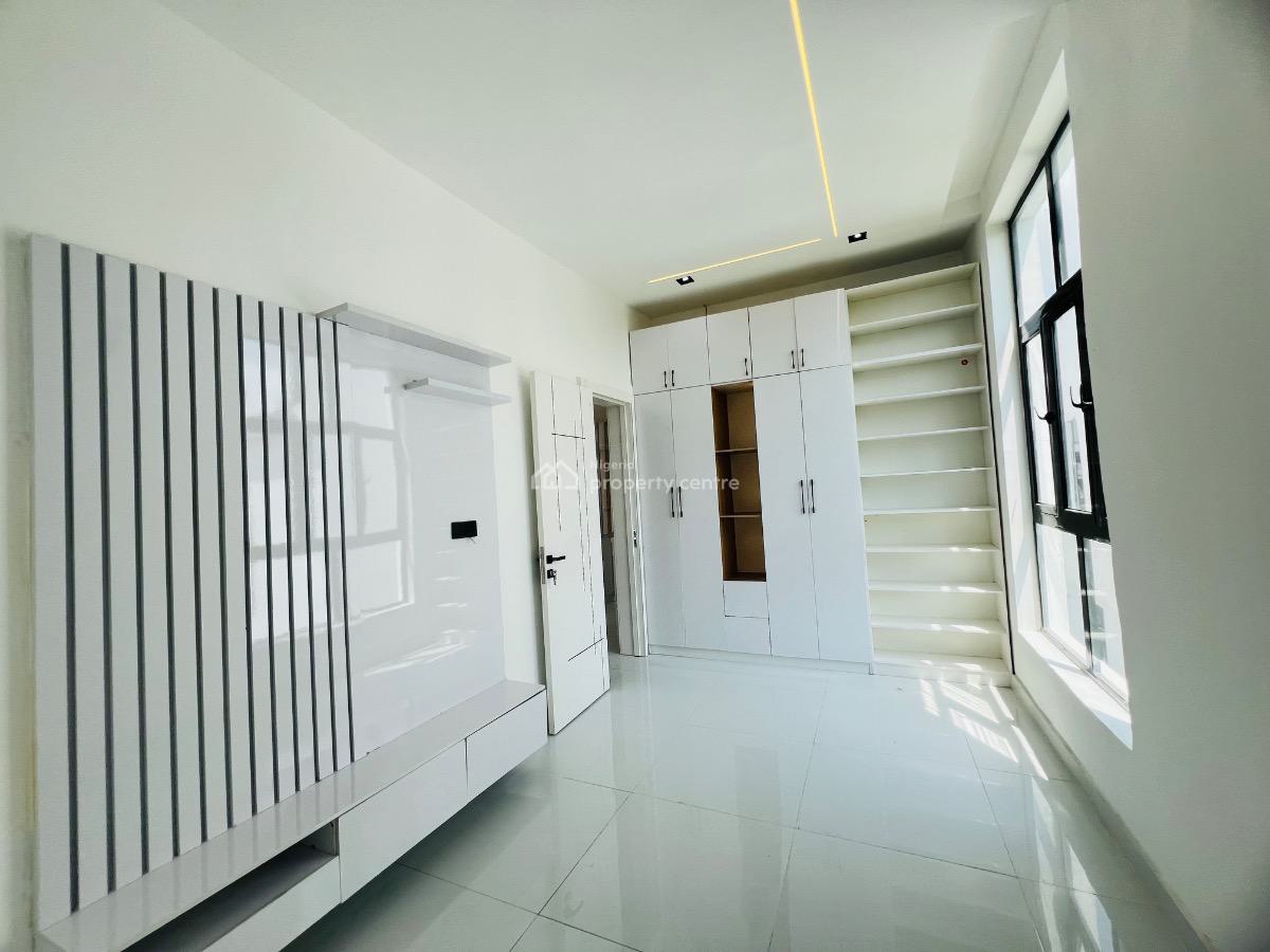 5 Bedroom Detached Duplex with Bq, Ikota, Lekki, Lagos, Detached Duplex for Sale