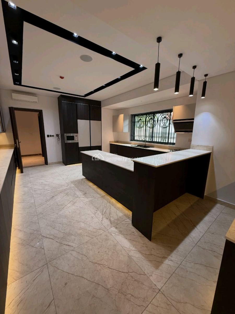 Ultra-luxury Mansion Luxury 7-bedroom Mansion  Location: Maitama, Ab, Maitama District, Abuja, House for Sale