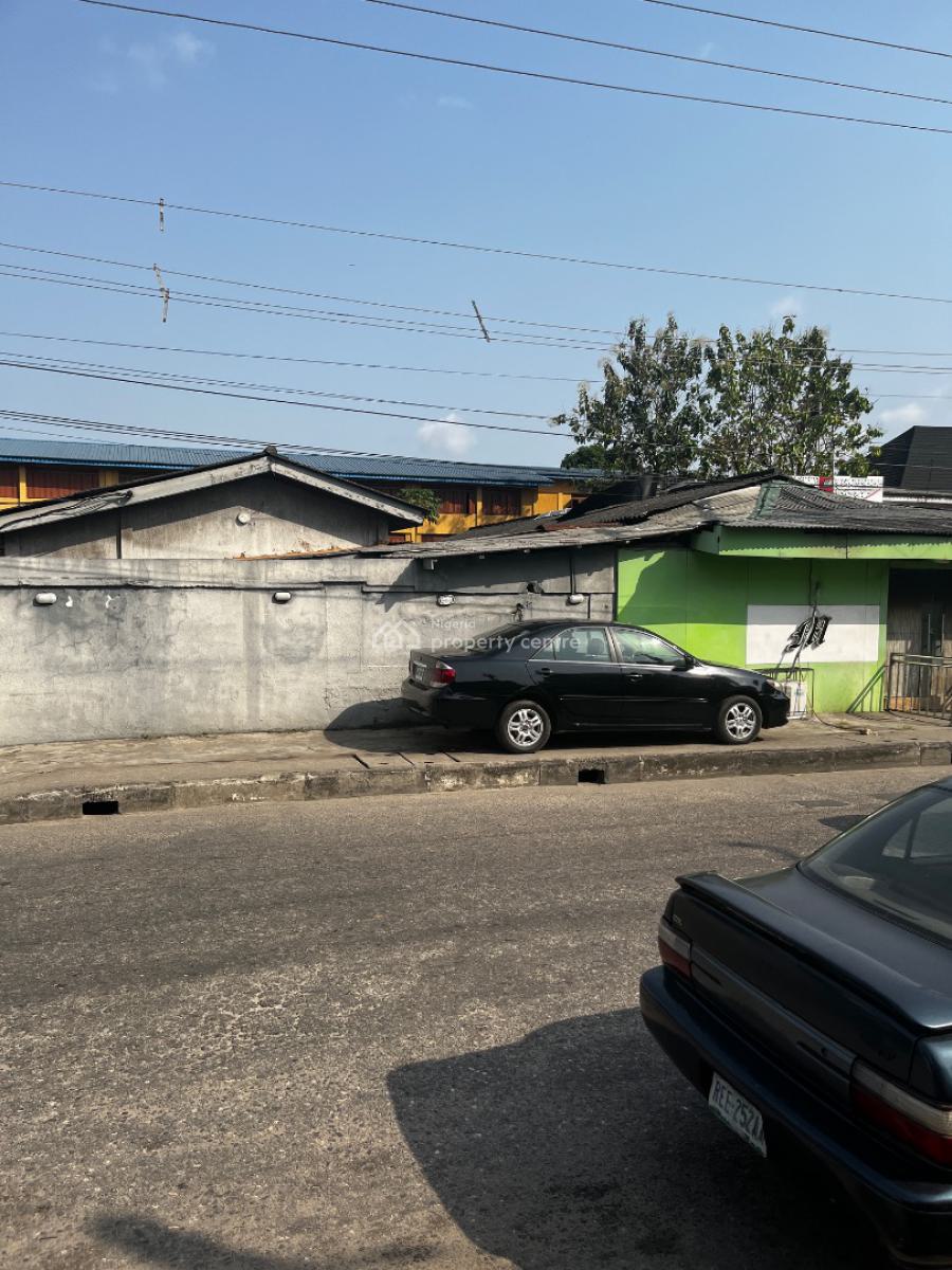 2 Units of 3 Bedrooms Mixed Used Bungalow on 450sqm Plot of Land, Off Bode Thomas, Bode Thomas, Surulere, Lagos, Detached Bungalow for Sale