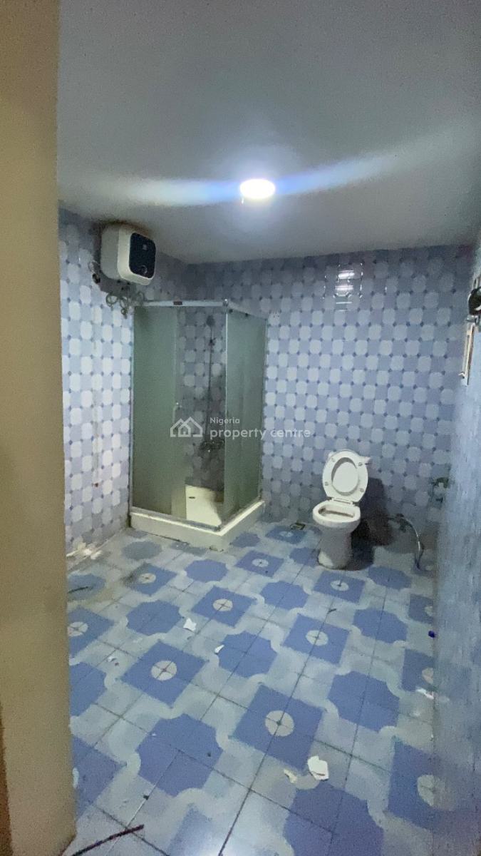 Neatly Built and Spacious 3 Bedroom Flat, Jahi, Abuja, Flat / Apartment for Rent