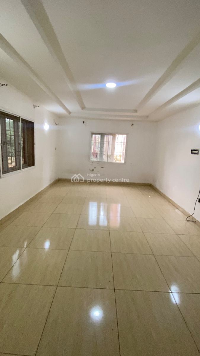 Neatly Built and Spacious 3 Bedroom Flat, Jahi, Abuja, Flat / Apartment for Rent