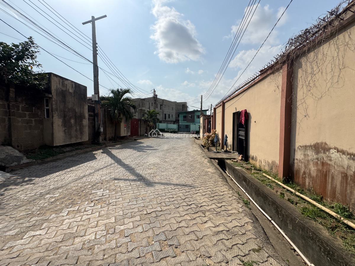 Well Maintained 5units of 2bedroom Flats, Secured Estate, Close to Omole Phase 2, Ojodu Berger, Ojodu, Lagos, Block of Flats for Sale