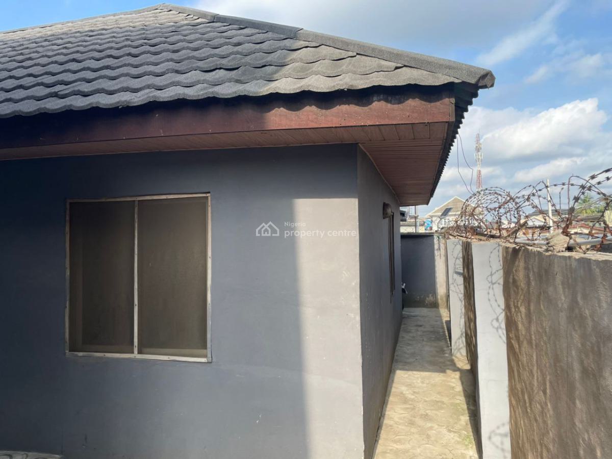 Luxurious 2 Nos of 3 Bedroom & 2 Nos of 2 Bedroom Duplex, Egbeda, Alimosho, Lagos, Detached Duplex for Sale