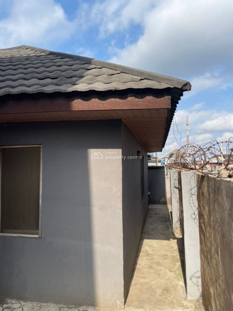 Luxurious 2 Nos of 3 Bedroom & 2 Nos of 2 Bedroom Duplex, Egbeda, Alimosho, Lagos, Detached Duplex for Sale