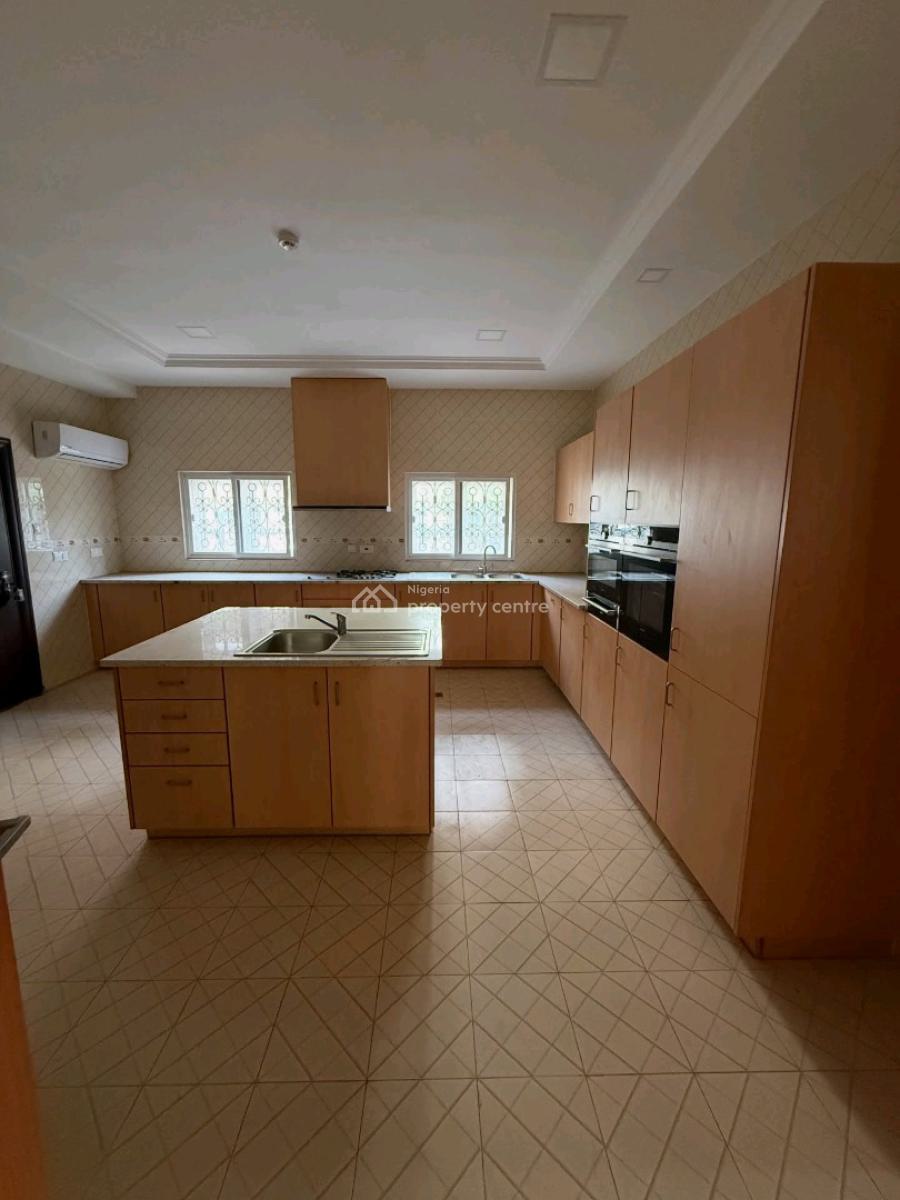 a Newly Built 5 Bedrooms Fully Detached Villa with Maids Room & Penthouse, Maitama District, Abuja, Detached Duplex for Sale