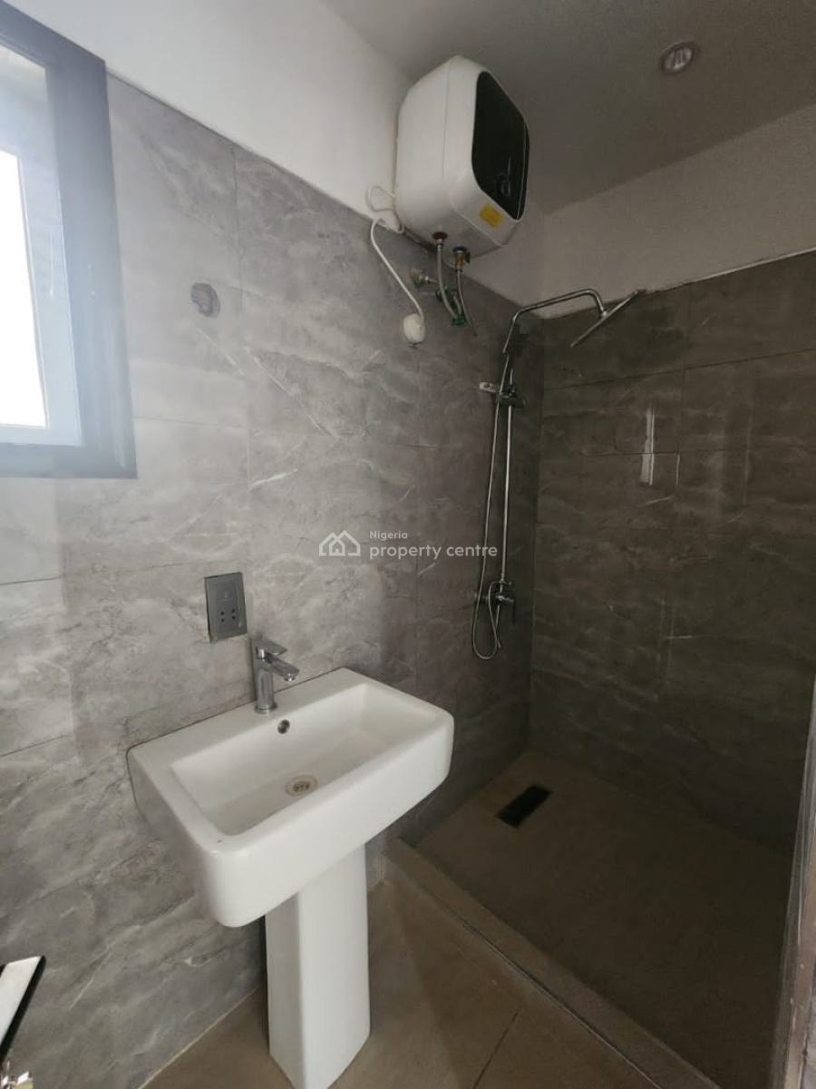 Serviced 2 Bedroom Flat with Fitted Kitchen, Ensuite Rooms, and Elevat, Ikoyi, Lagos, Flat / Apartment for Rent