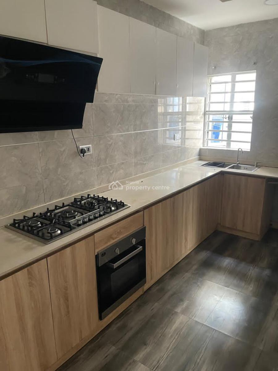 Luxury 3 Bedroom Apartment, Lekki Phase 1, Lekki, Lagos, Flat / Apartment for Rent