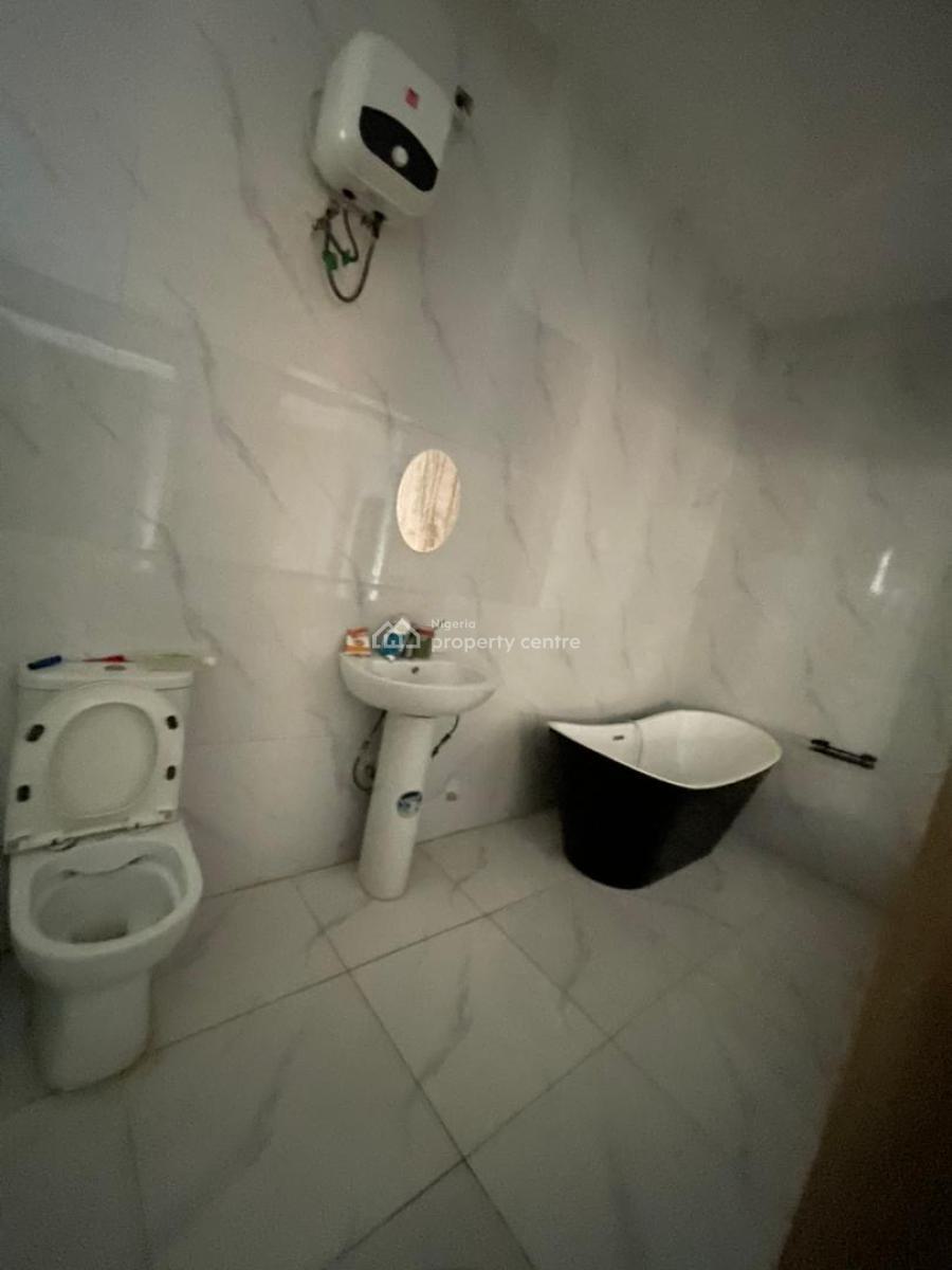 Sharp Luxury 2 Bedroom Apartment, in an Access Controlled Estate in Sangotedo Ajah, Sangotedo, Ajah, Lagos, Flat / Apartment for Rent