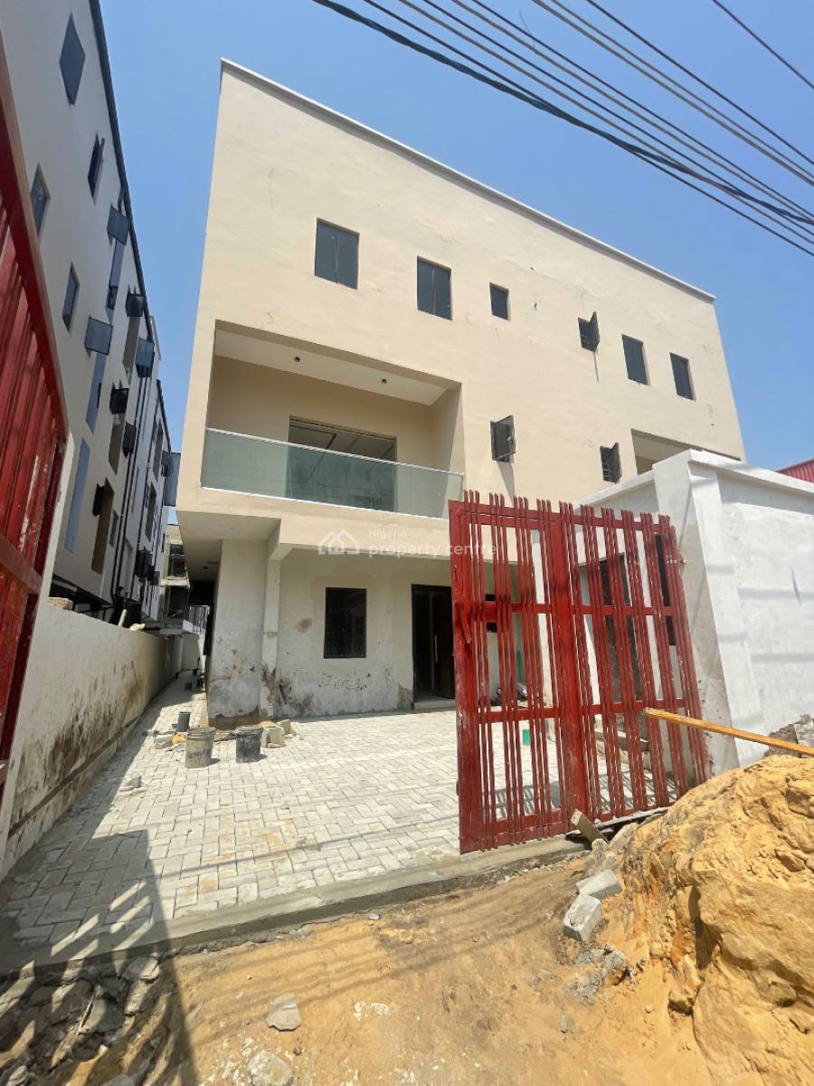 Elegant 4 Bedroom Semi Detached with a Bq, Ologolo, Lekki, Lagos, Semi-detached Duplex for Sale