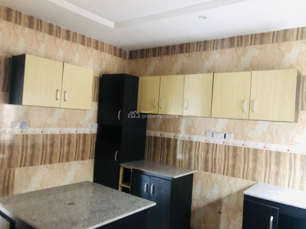 Fully Serviced 4 Bedroom  Terraced Duplex with Spacious Bq., Lekki Phase 1, Lekki, Lagos, Terraced Duplex for Rent