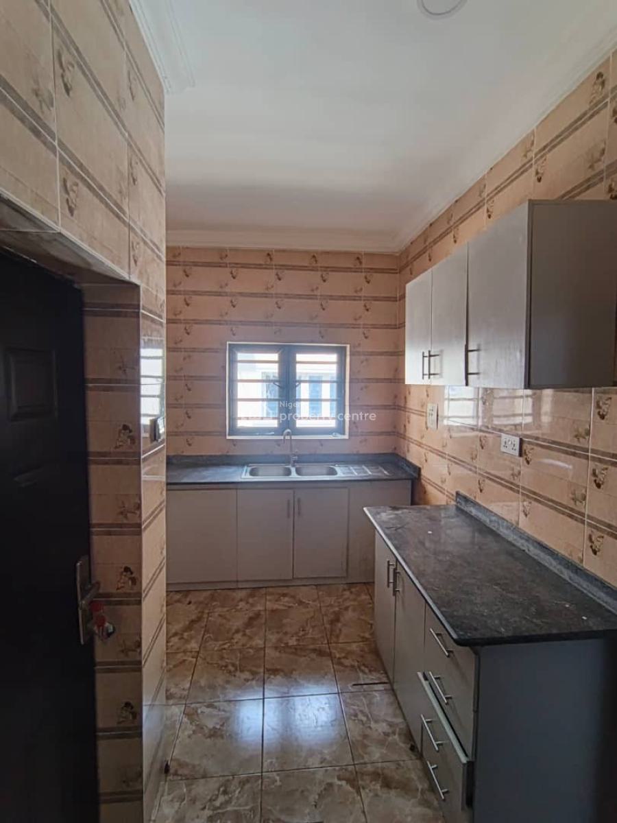 Sharp and Spacious 3bedroom Apartment, Lbs Ajah Lekki Lagos, Ajah, Lagos, Flat / Apartment for Rent
