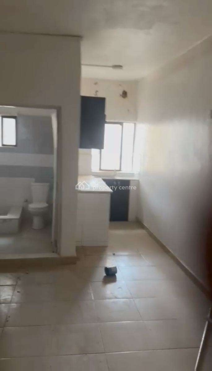 Self Contain, Family Worship, Wuye, Abuja, Self Contain (single Rooms) for Rent