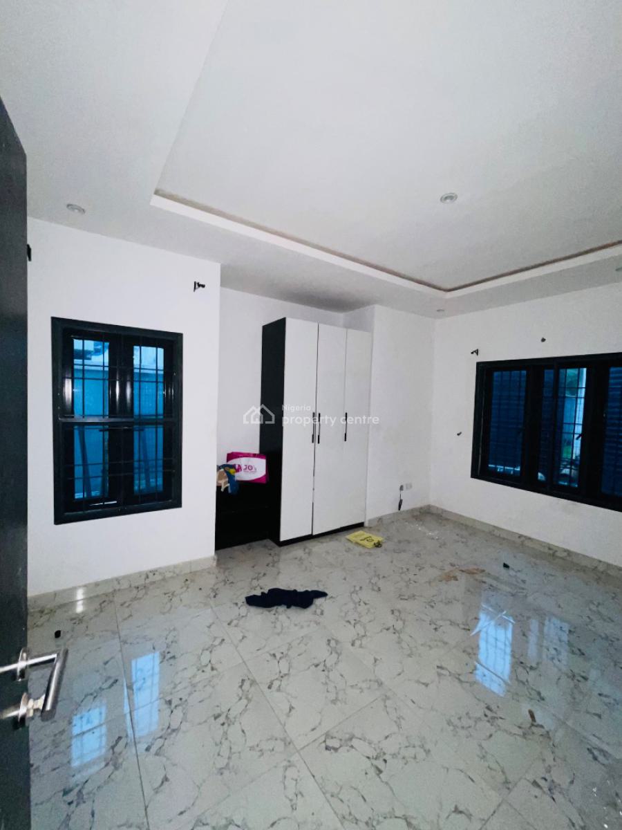 3 Bedroom Flat Apartment Fully Serviced with Pool & Gym, Orchid Road, Ikota, Lekki, Lagos, House for Rent