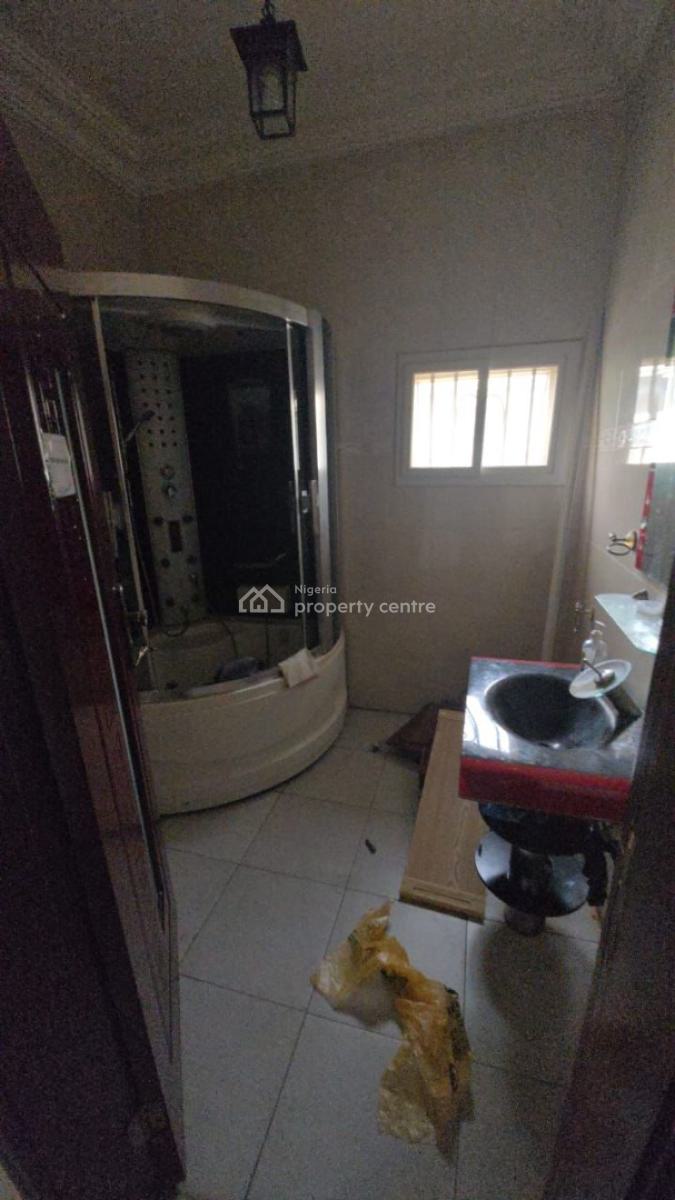 a Self-serviced 5 Bedroom Fully Detached House with 2 Rooms Ensuite, Lekki Phase 1, Lekki, Lagos, Detached Duplex for Rent