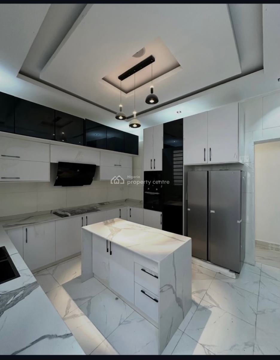 5 Bedroom House with a Pool and Bq, Chevron, Lekki, Lagos, Detached Duplex for Sale