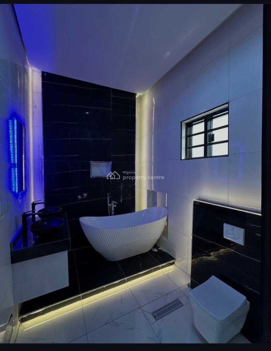5 Bedroom House with a Pool and Bq, Chevron, Lekki, Lagos, Detached Duplex for Sale