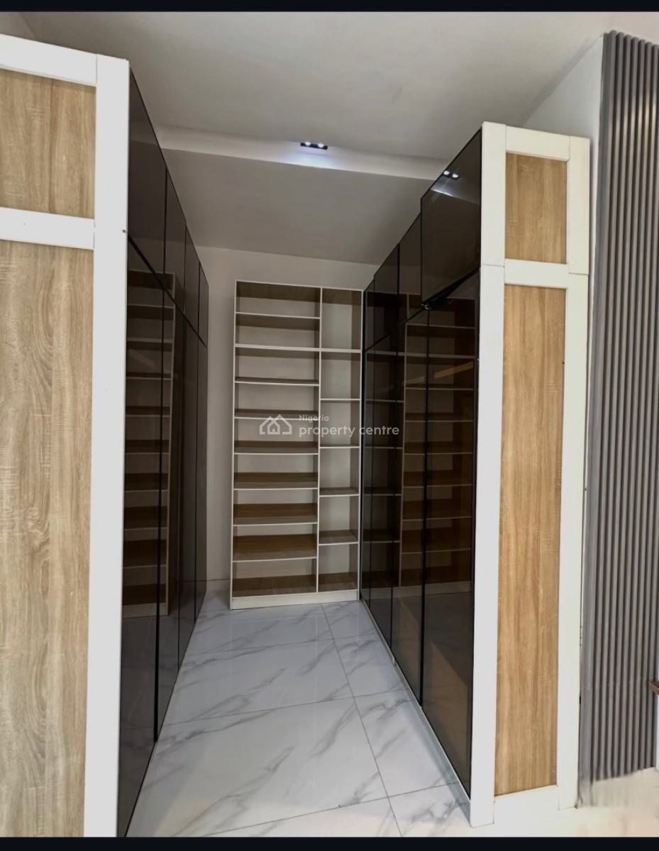 5 Bedroom House with a Pool and Bq, Chevron, Lekki, Lagos, Detached Duplex for Sale