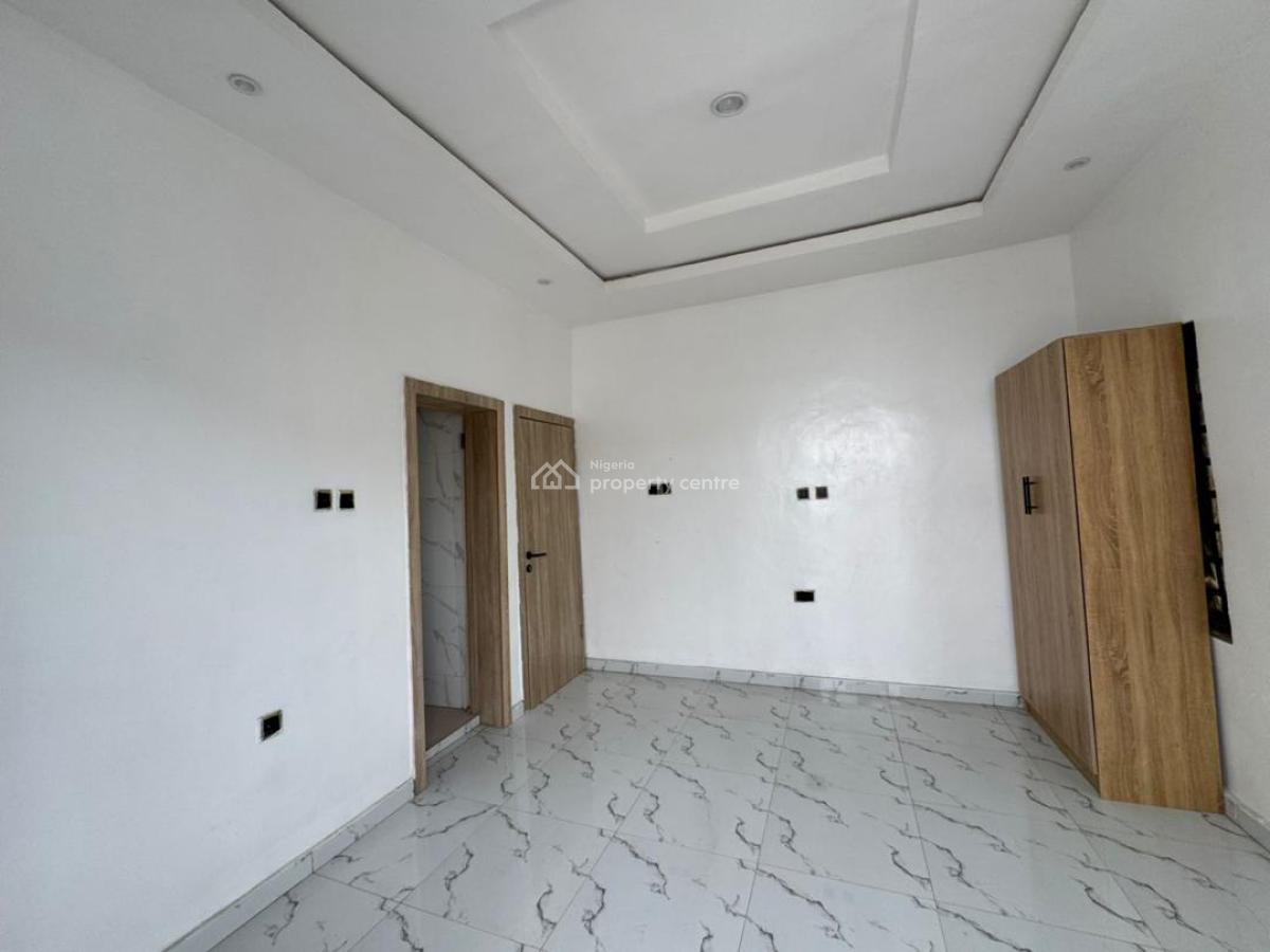 Brand New 3 Bedrooms, Ologolo, Lekki, Lagos, Flat / Apartment for Rent
