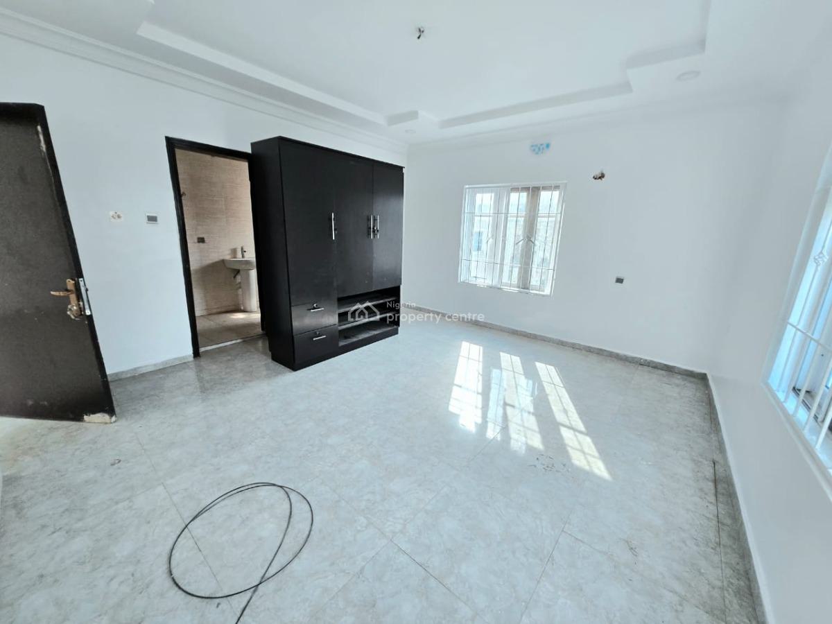 Newly Renovated 4 Bedroom Semi Detached House, Ilasan, Lekki, Lagos, Semi-detached Duplex for Rent