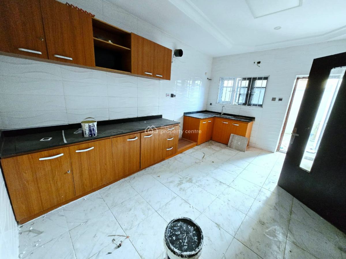 Newly Renovated 4 Bedroom Semi Detached House, Ilasan, Lekki, Lagos, Semi-detached Duplex for Rent