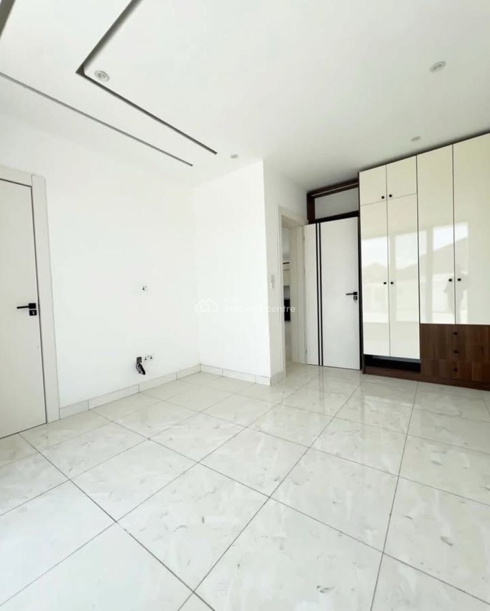 2 Bedroom Apartment with a Pool and Gym, Ikate, Lekki, Lagos, Flat / Apartment for Rent