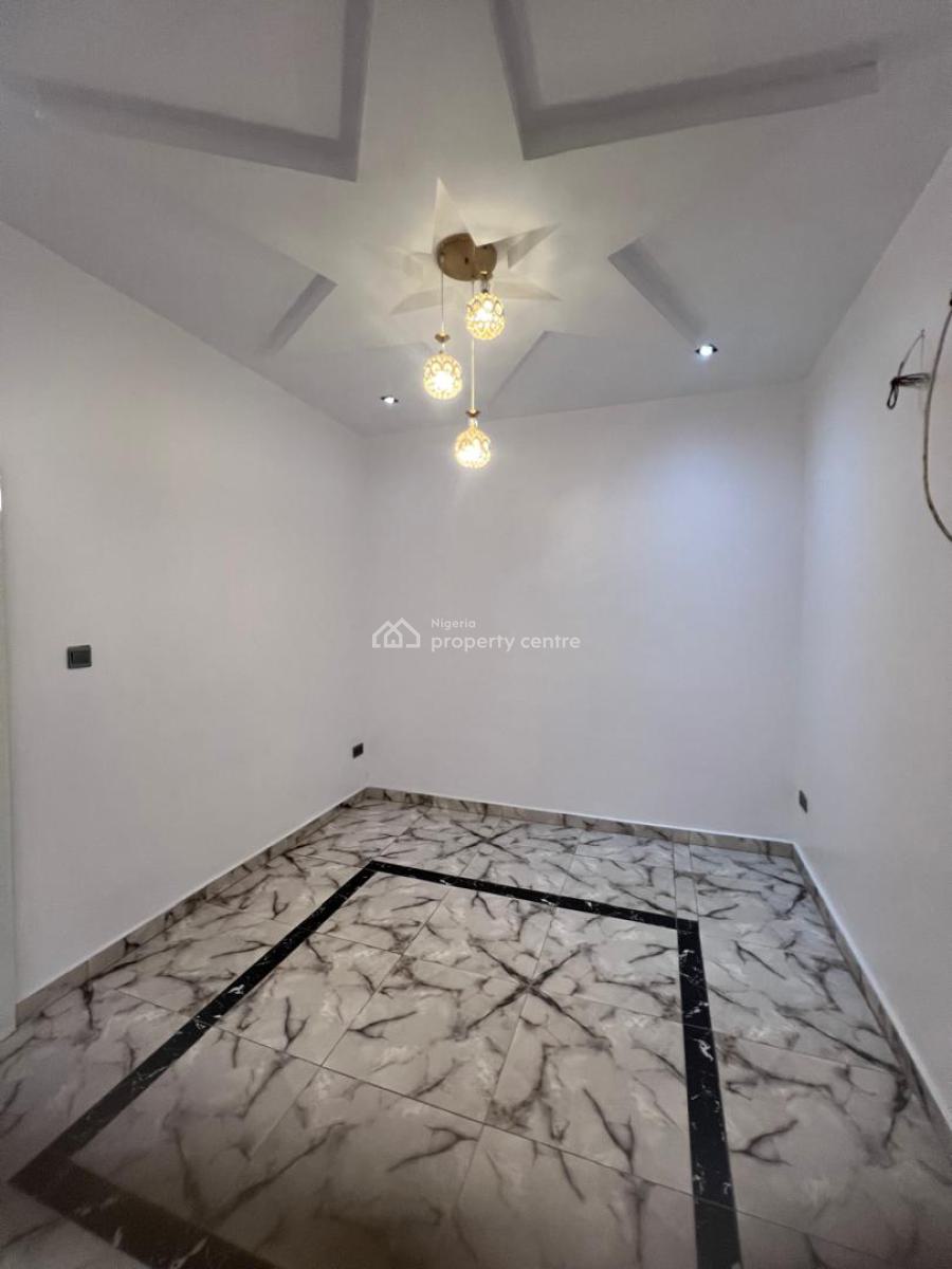 Beautifully Built 2 Bedrooms Duplex with  2 Rooms Bq, Ilasan, Lekki, Lagos, Semi-detached Duplex for Rent