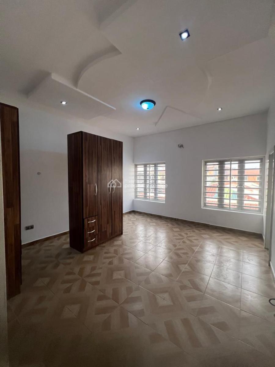 Beautifully Built 2 Bedrooms Duplex with  2 Rooms Bq, Ilasan, Lekki, Lagos, Semi-detached Duplex for Rent