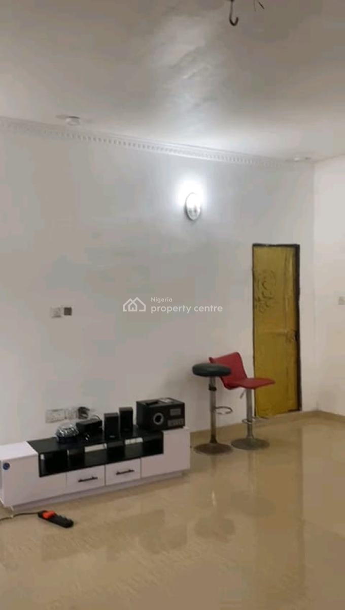 Renovated 2 Bedroom Flat, Diamond Estate, Sangotedo, Ajah, Lagos, Flat / Apartment for Rent