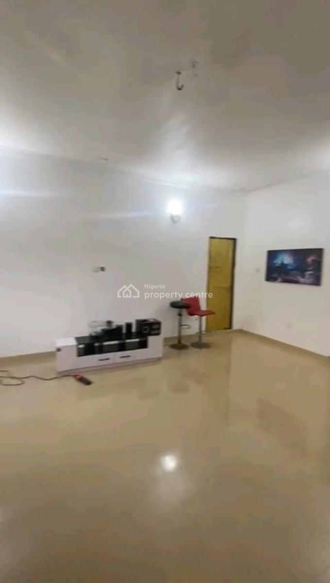 Renovated 2 Bedroom Flat, Diamond Estate, Sangotedo, Ajah, Lagos, Flat / Apartment for Rent