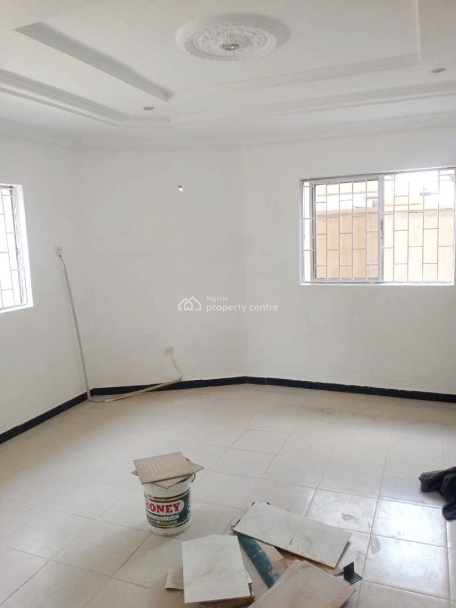 Luxury & Newly Renovated 4 Bedroom Duplex in an Estate, Gbagada, Lagos, Detached Duplex for Rent