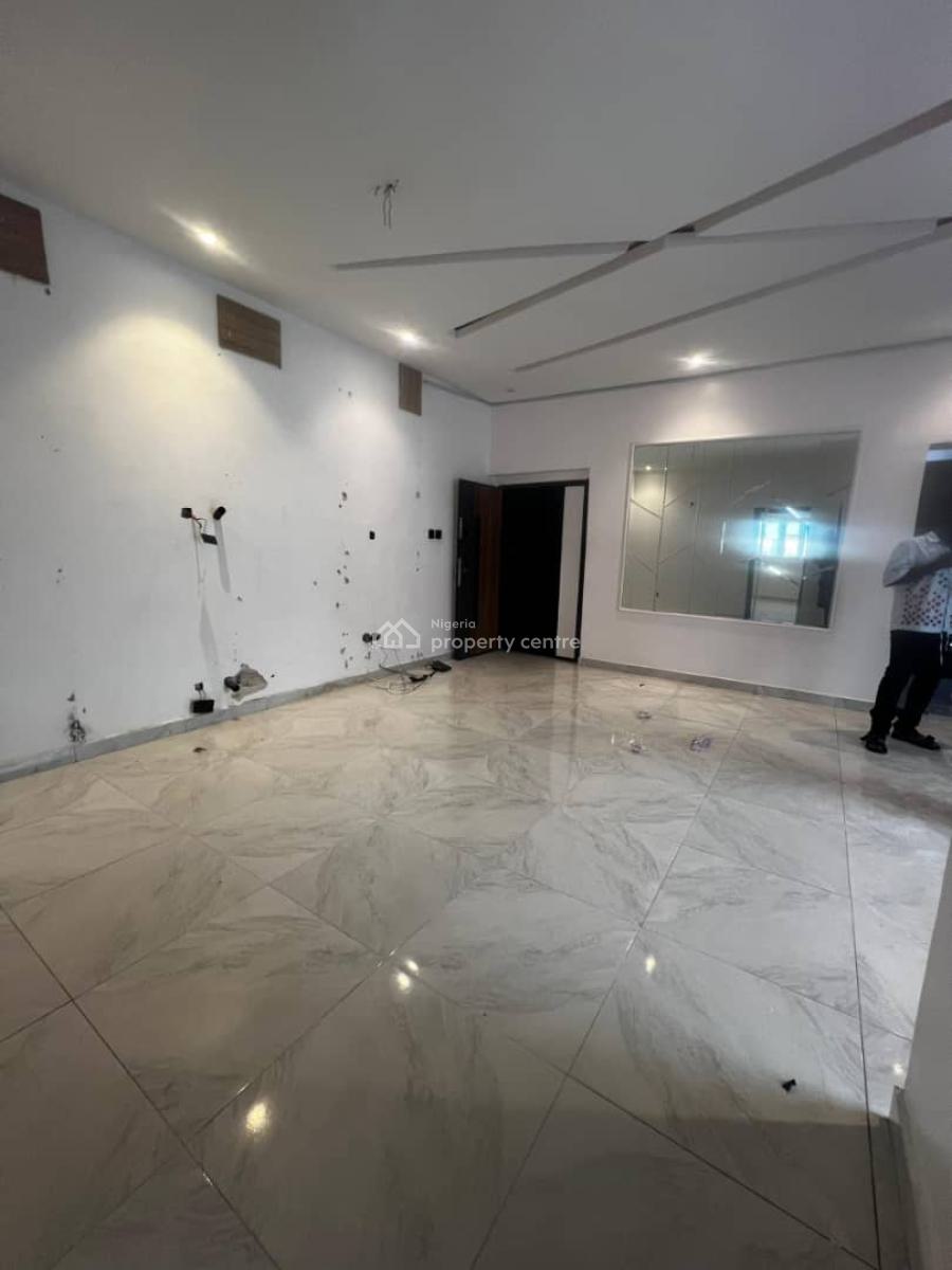 Unfurnished 2 Bedroom Apartment  Fully Serviced  Pool Elevator, Off Freedom Way, Lekki Phase 1, Lekki, Lagos, Flat / Apartment for Rent