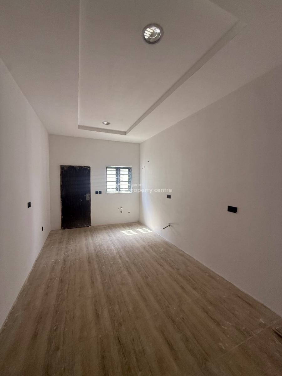 Newly Built & Spacious 4 Bedrooms Terraced Duplex with 2 Living Rooms, Guzape District, Abuja, Terraced Duplex for Sale