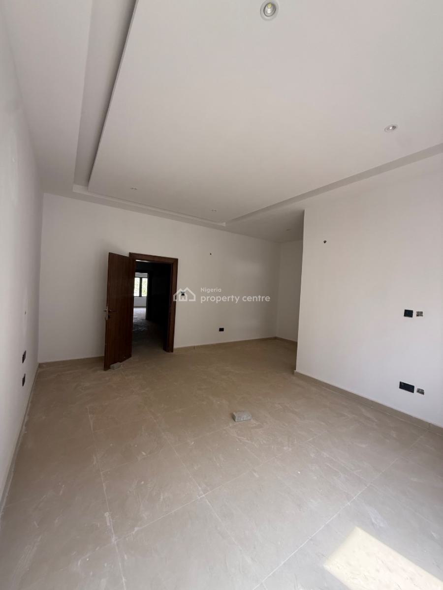 Newly Built & Spacious 4 Bedrooms Terraced Duplex with 2 Living Rooms, Guzape District, Abuja, Terraced Duplex for Sale