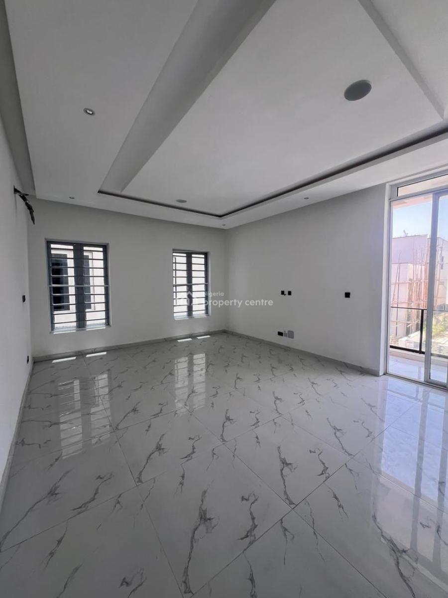 5 Bedroom Fully Detached Duplex Plus Bq with  Pool. Title: C of O, Lekki County, Lekki, Lagos, Detached Duplex for Sale