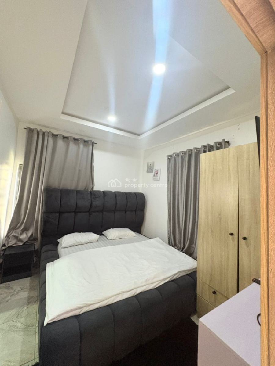 Lovely 2 Bedroom Apartment, Salem Ikate, Lekki, Lagos, House Short Let