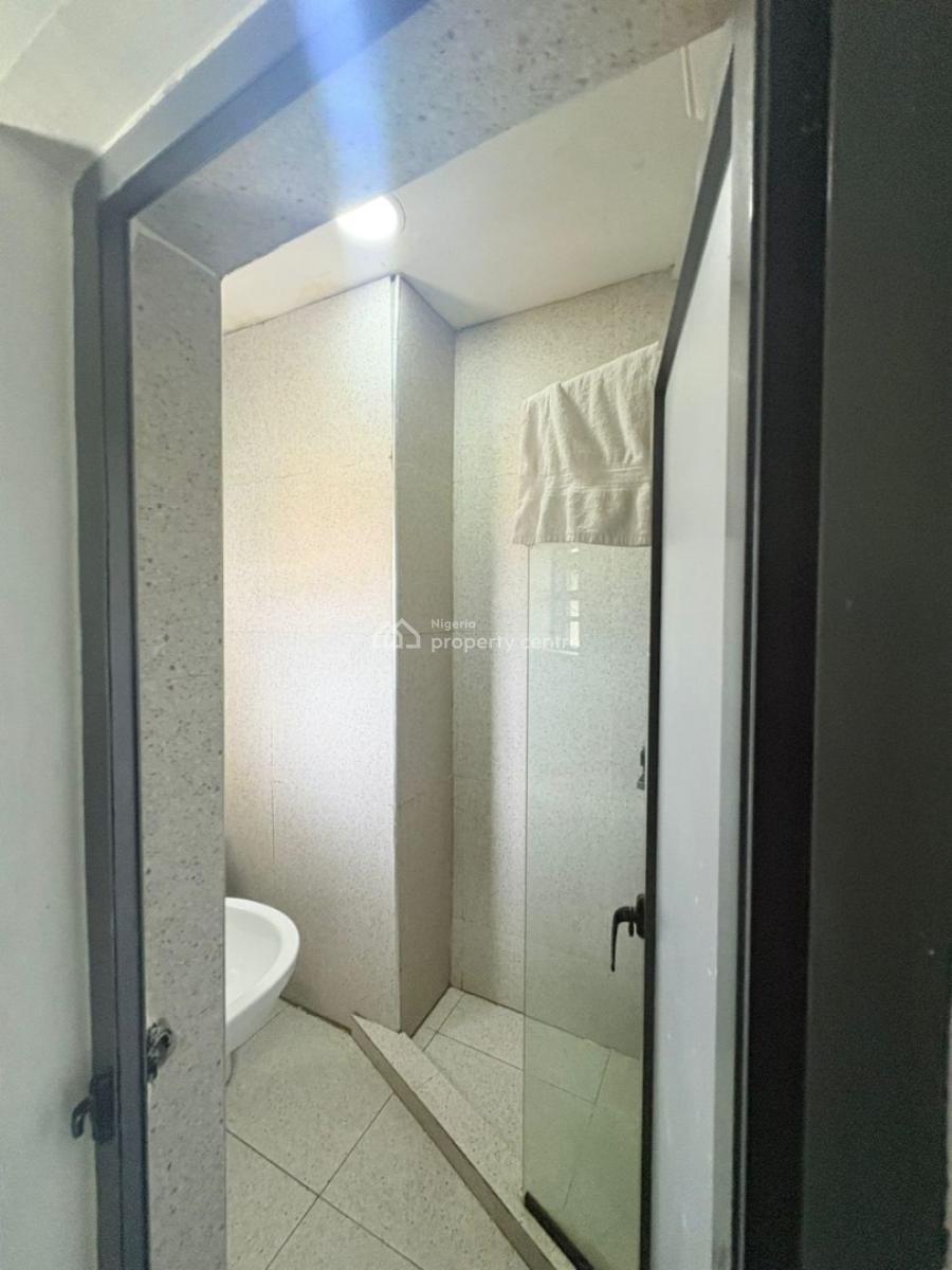 Lovely 2 Bedroom Apartment, Salem Ikate, Lekki, Lagos, House Short Let