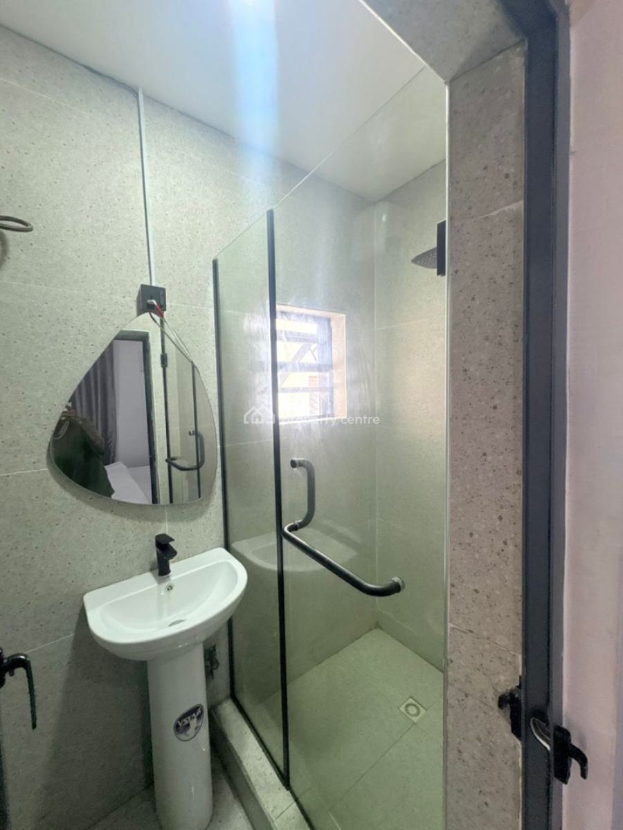 Lovely 2 Bedroom Apartment, Salem Ikate, Lekki, Lagos, House Short Let