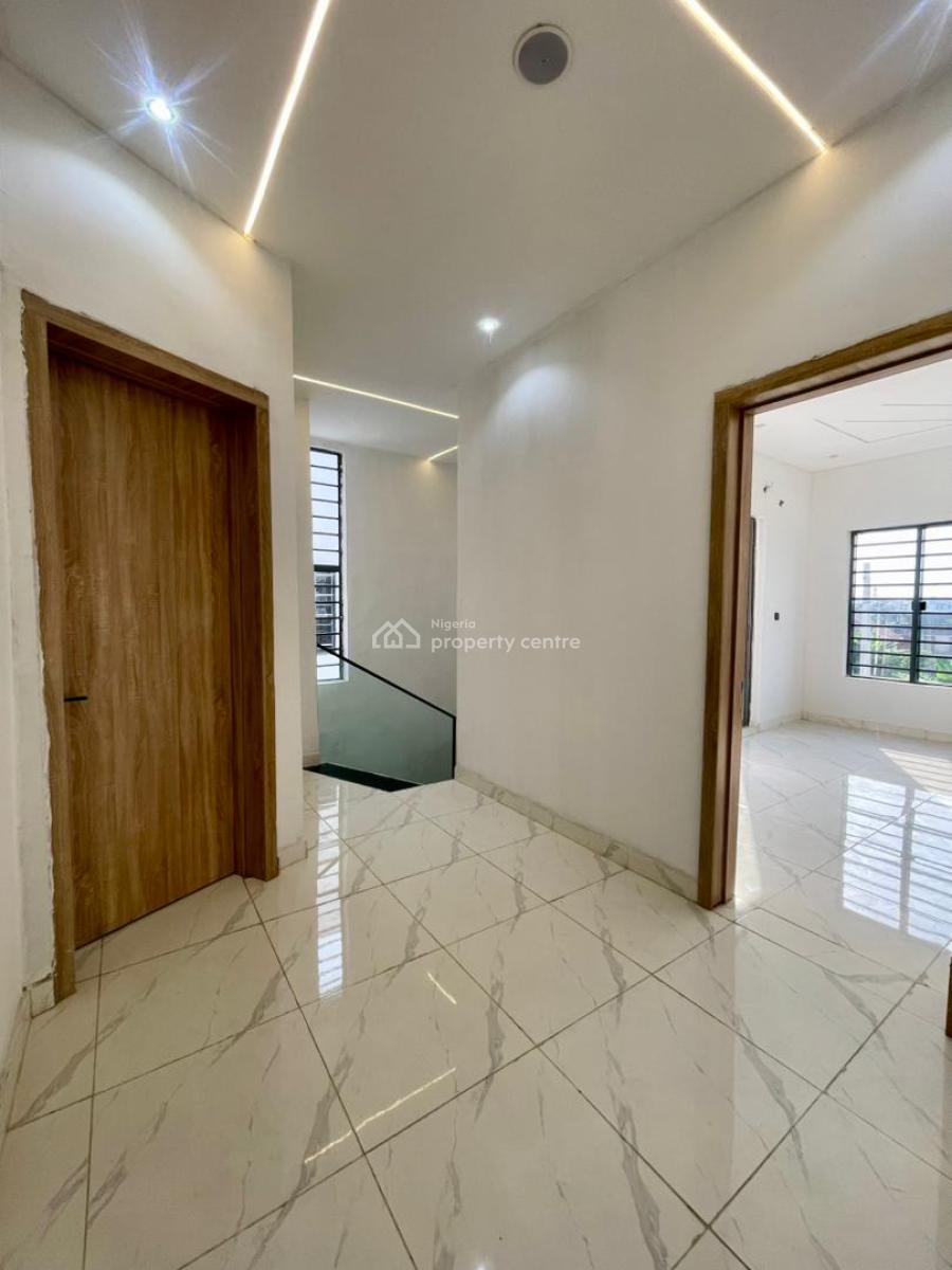 Decently Built 4 Bed Semi Detached Luxury Home with Bq, Ajah, Lagos, Semi-detached Duplex for Sale