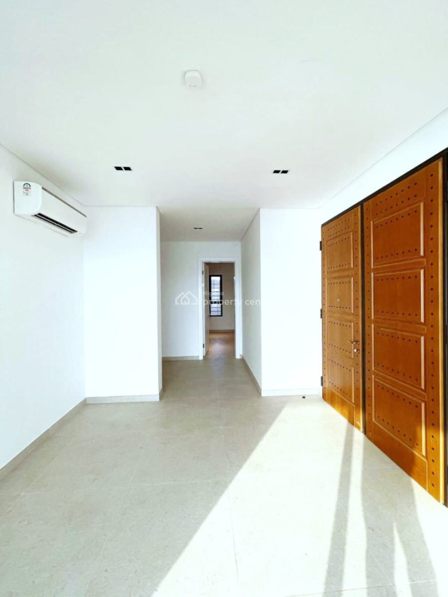 Waterfront 6 Bedroom Detached Home on Three Floors, Banana Island, Ikoyi, Lagos, Detached Duplex for Sale