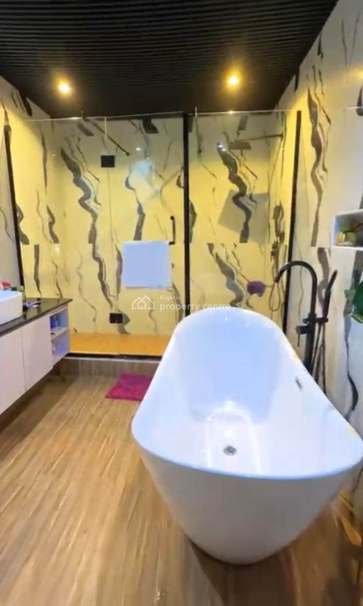 Water Front Furnished 3 Bedroom Apartment, Lekki Phase 1, Lekki, Lagos, Flat / Apartment for Rent