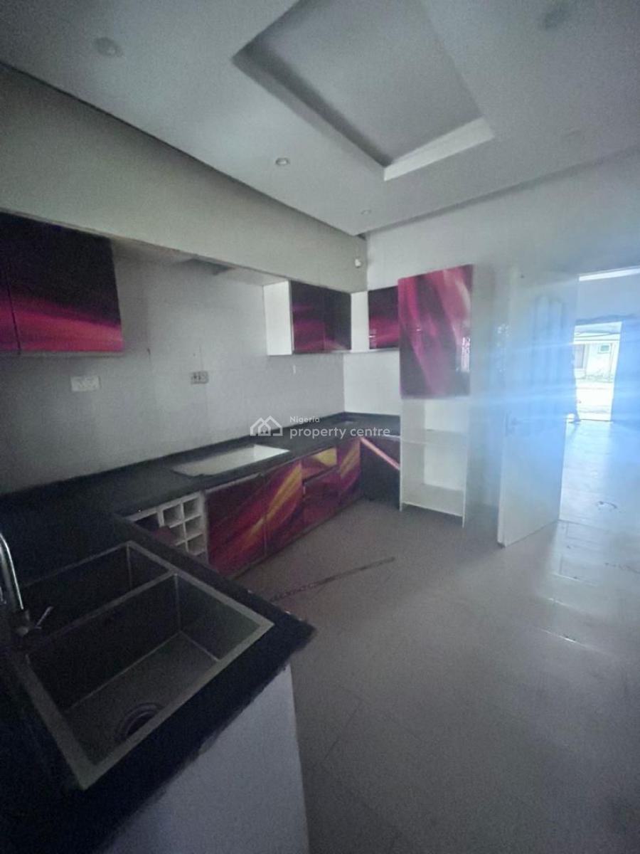 Executive Serviced 2 Bedrooms Terraced Duplex with a Room Bq, Ikate Elegushi, Lekki, Lagos, Terraced Duplex for Rent